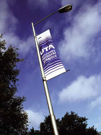 banner welcoming President Spaniolo to campus